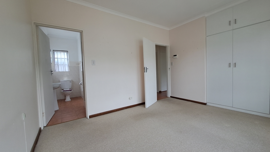 To Let 3 Bedroom Property for Rent in Miramar Eastern Cape